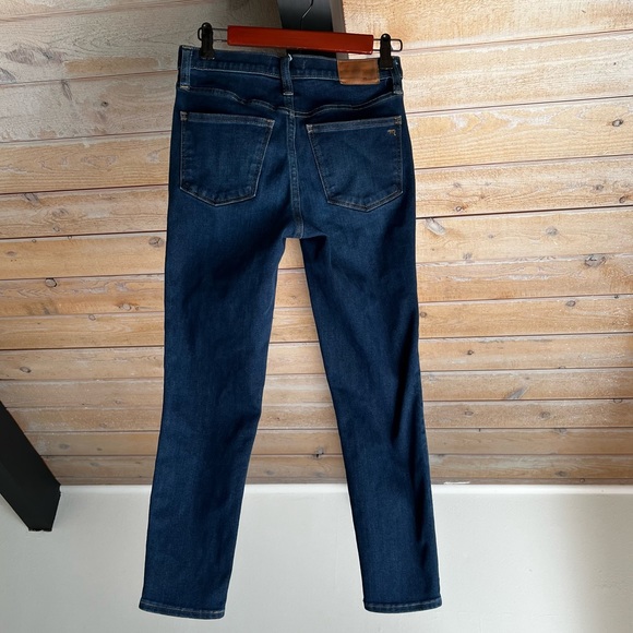 Madewell High Rise Button-Front Crop Jeans - Picture 3 of 5
